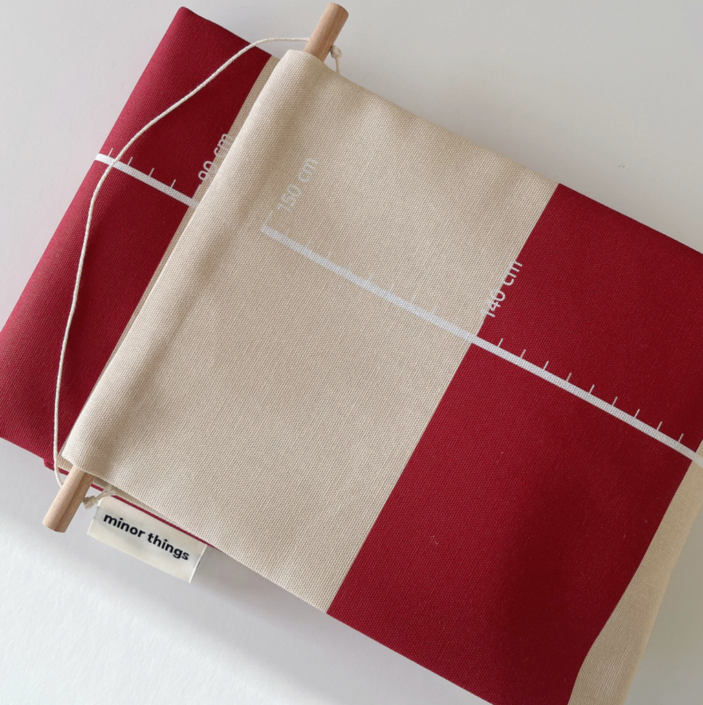 Red striped growth chart for children, closeup